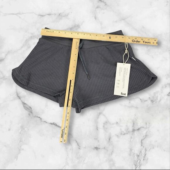 Feat Women’s TreeCell Waffle Shorts Gray Drawstring Size Small NWT - Picture 5 of 13